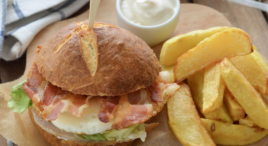 Club Bretzel Home made con Bacon