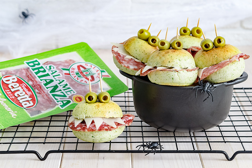 Mostriciattoli di pane e salame Brianza