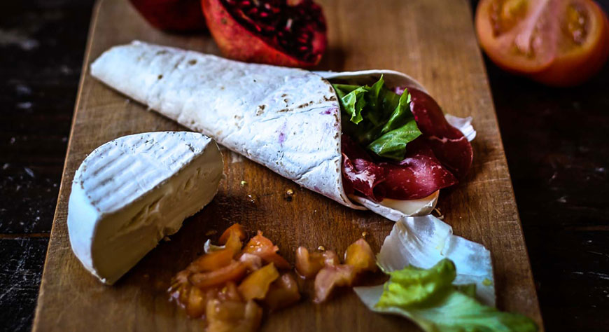 Tortilla di bresaola con salsa verde