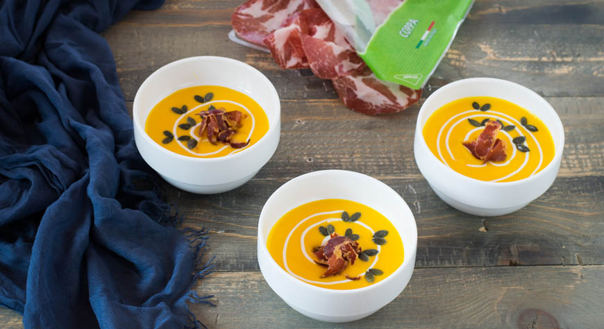 Vellutata di zucca con coppa croccante