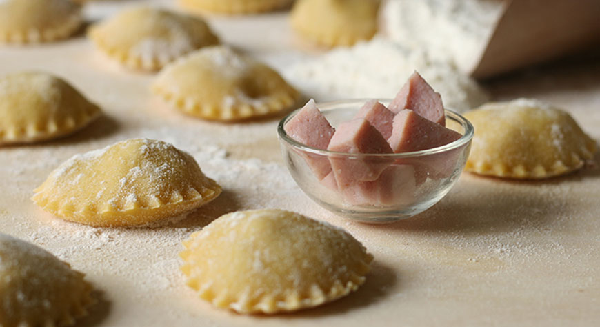 Ravioli ripieni di Mortadella Bologna IGP e vitello