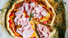 cestino crudo e fichi d'india