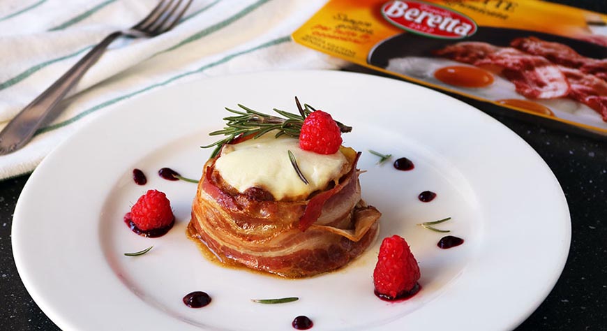 Tortino di patate e funghi porcini avvolto nella pancetta 