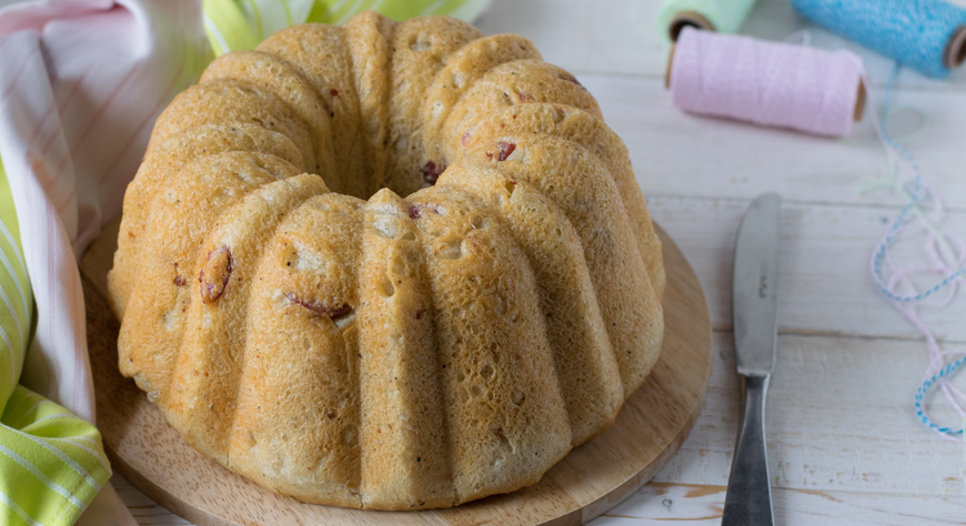 Torta rustica salame e pecorino